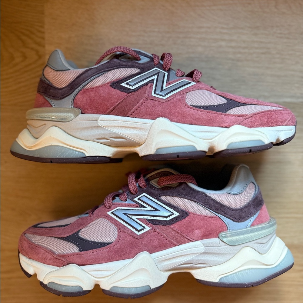 New Balance 9060